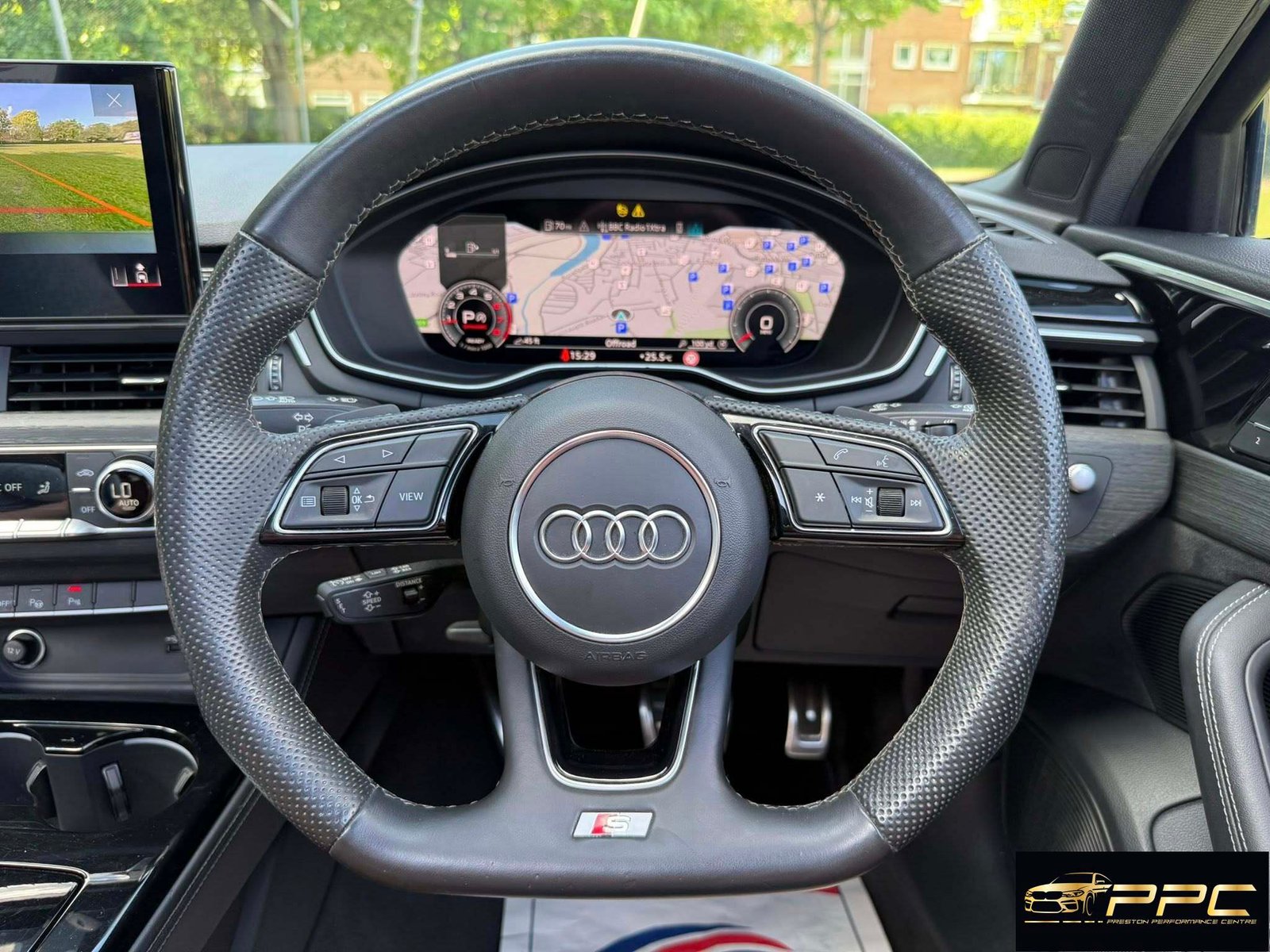 Audi A4 2.0 TFSI Quattro Vorsprung Avant – 2022 Riviera Blue - Image 2