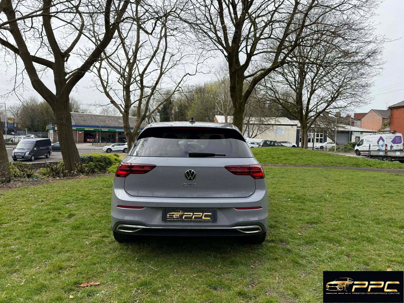 Volkswagen Golf GTE 1.4 TSI Hybrid R-Line Spec – 2023 Moonstone Grey - Image 7