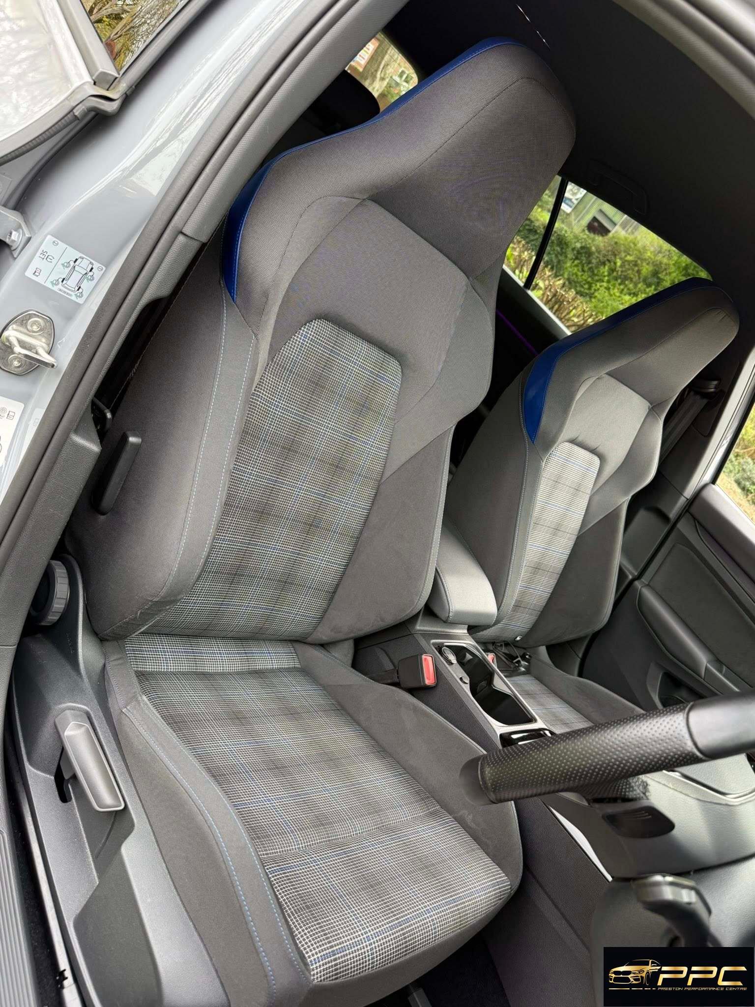 Volkswagen Golf GTE 1.4 TSI Hybrid R-Line Spec – 2023 Moonstone Grey - Image 14