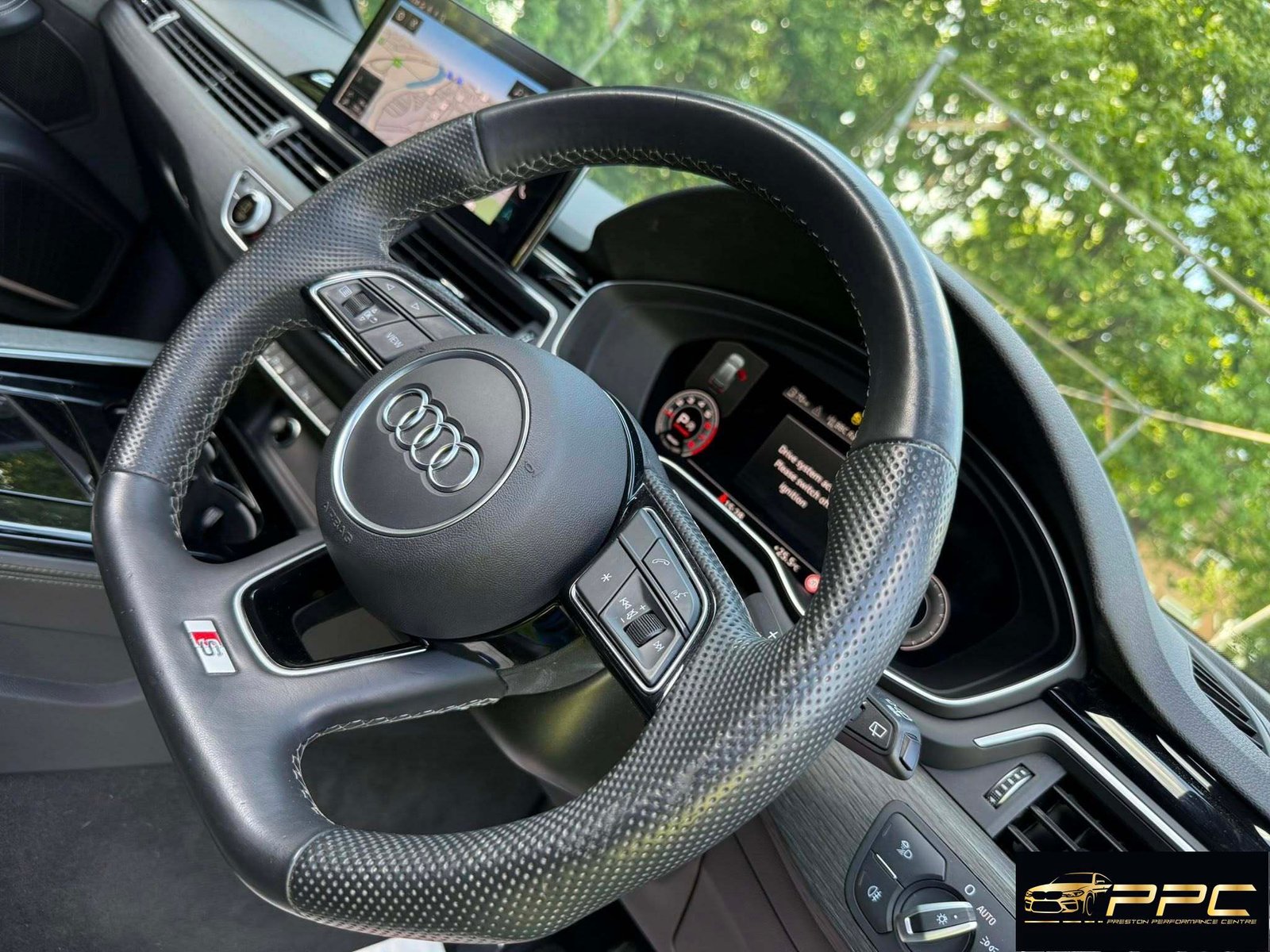 Audi A4 2.0 TFSI Quattro Vorsprung Avant – 2022 Riviera Blue - Image 11