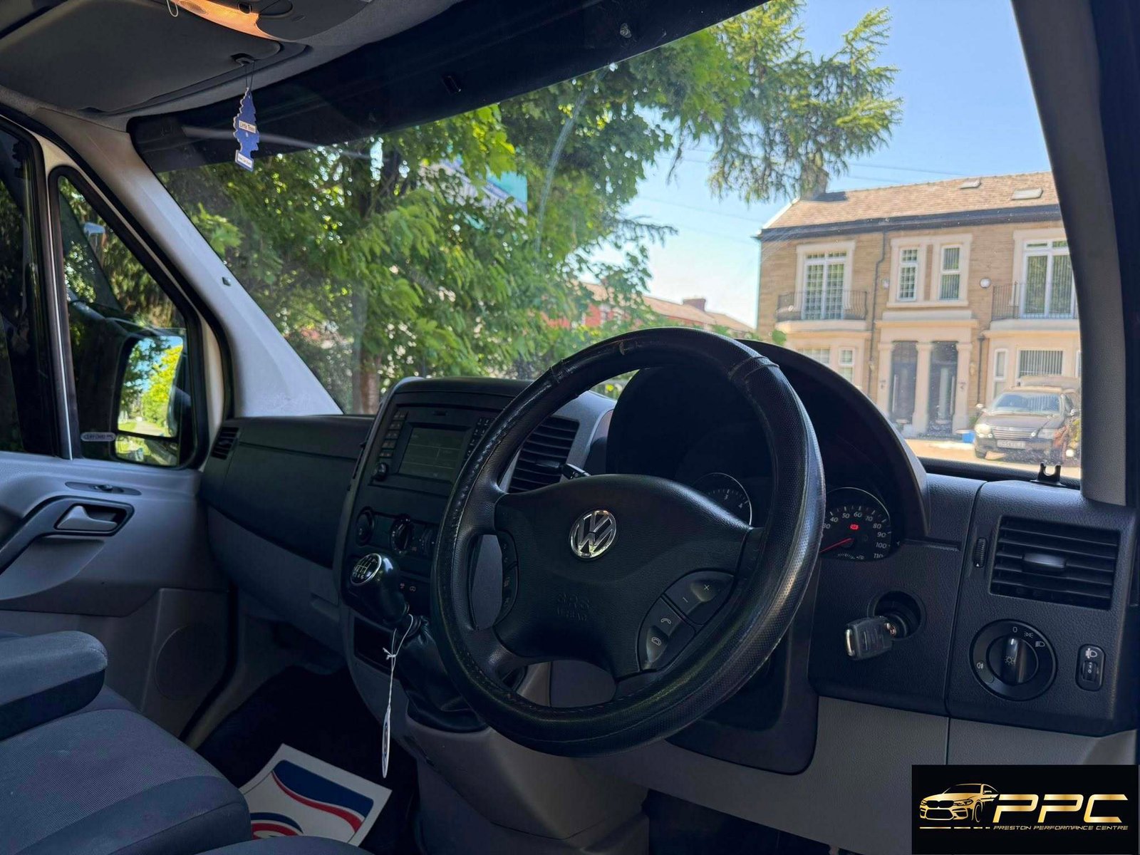 VW Crafter 2.0 TDI Recovery Truck Tilt & Slide – 2015 Ibis White - Image 7