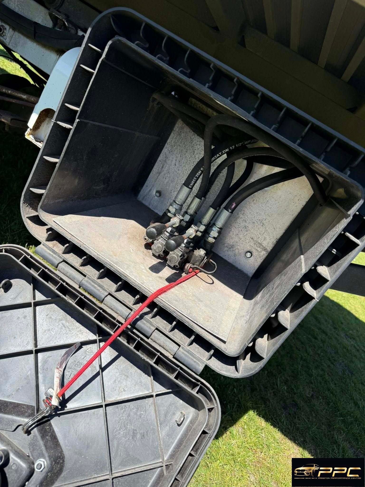 VW Crafter 2.0 TDI Recovery Truck Tilt & Slide – 2015 Ibis White - Image 12