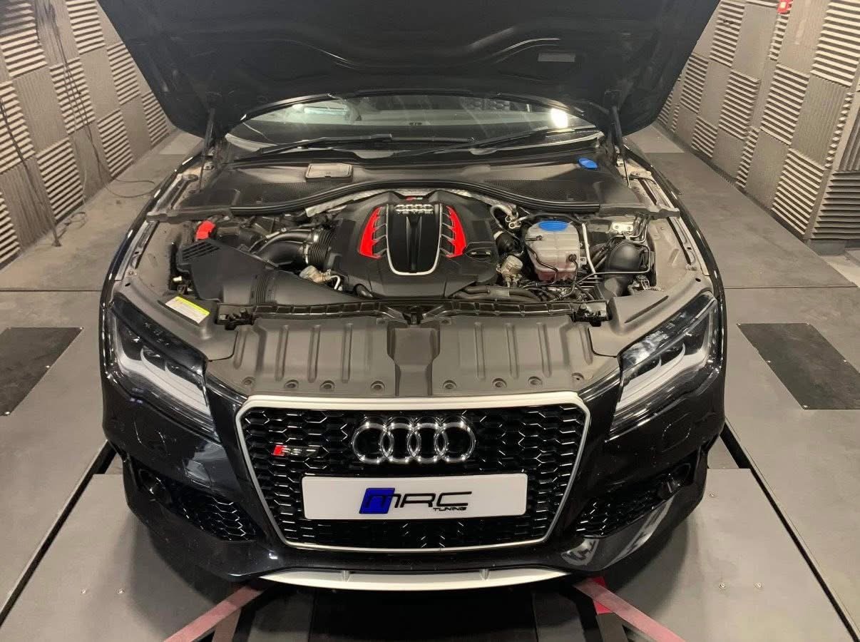 Audi RS7 Performance MRC Tuned 780 bhp - 2015 Phantom Metallic Black - Image 24