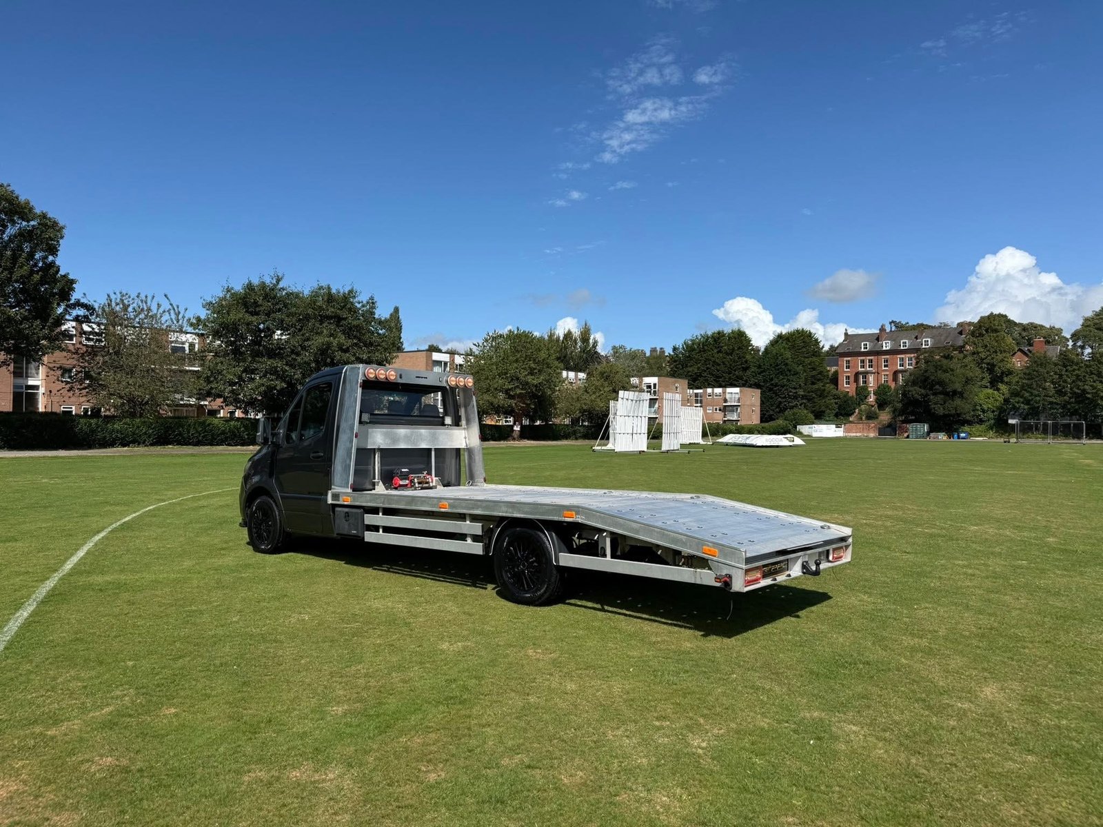 Mercedes Sprinter Recovery Truck AMG Spec - 2019 Metallic Selenite Grey - Image 10